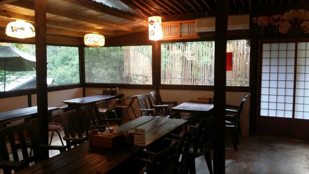 Bright Moon Homestay 東勢区 エクステリア 写真