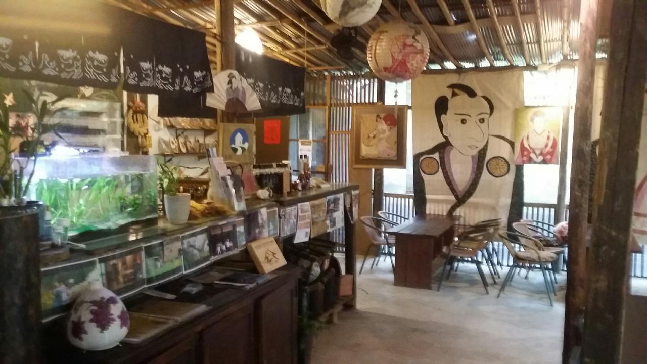 Bright Moon Homestay 東勢区 エクステリア 写真