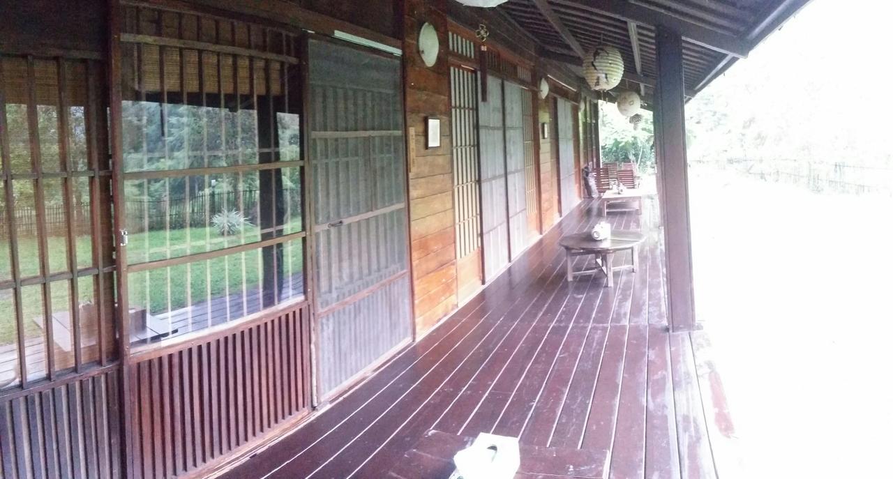 Bright Moon Homestay 東勢区 エクステリア 写真