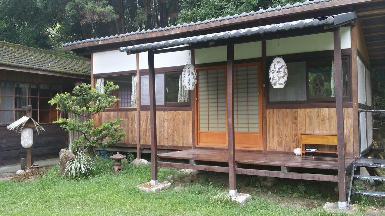 Bright Moon Homestay 東勢区 エクステリア 写真