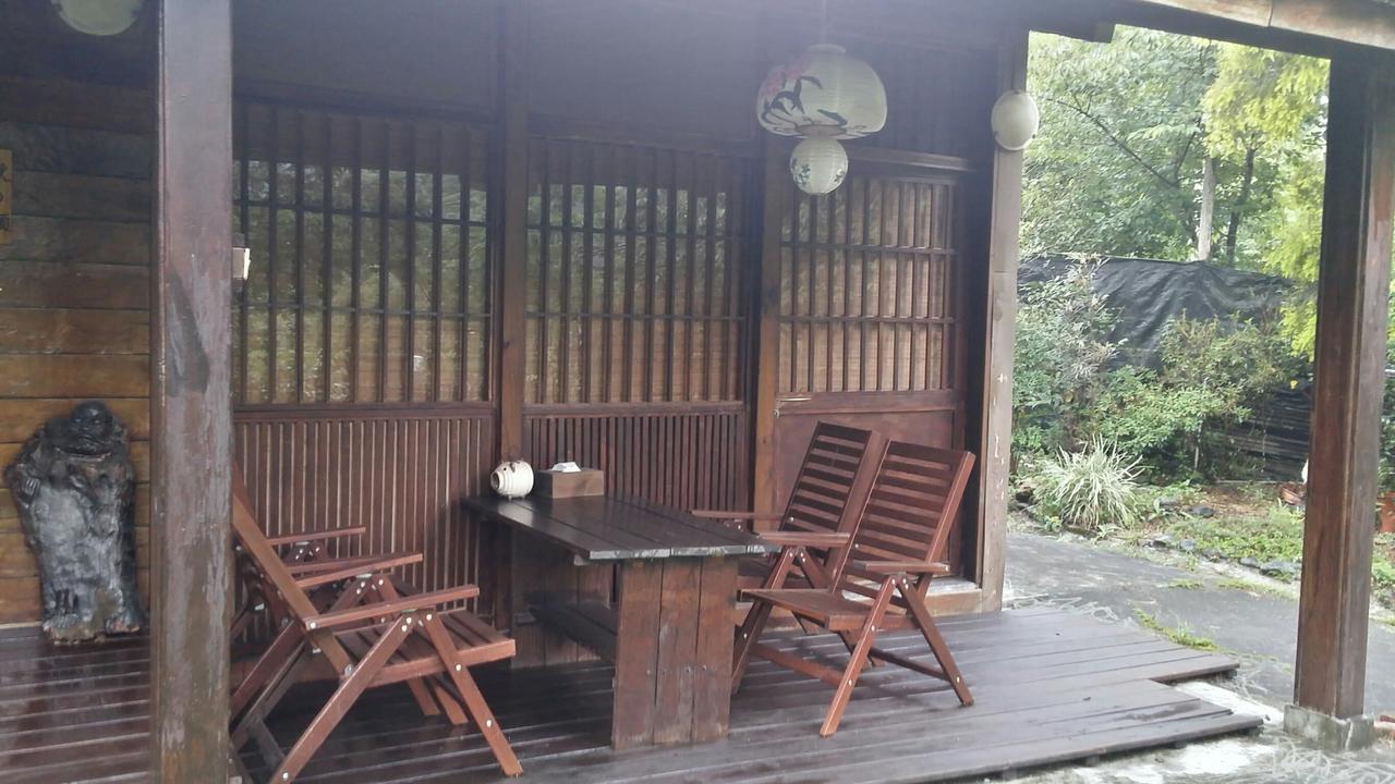 Bright Moon Homestay 東勢区 エクステリア 写真