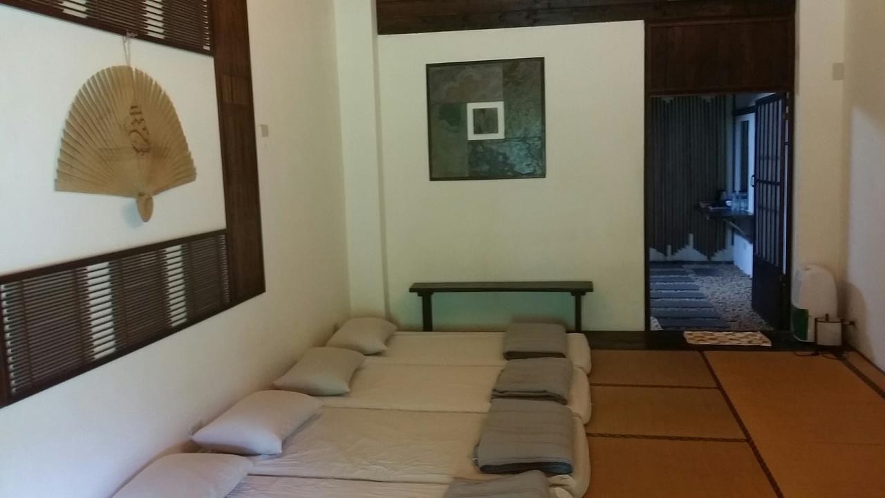Bright Moon Homestay 東勢区 エクステリア 写真