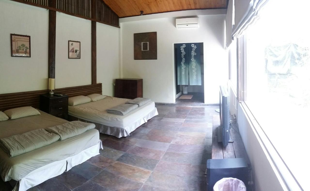 Bright Moon Homestay 東勢区 エクステリア 写真